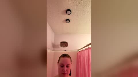 yourthickgingergoddess online show from 01-12-26, 09:09