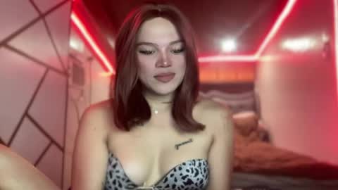 Snapshot of yourwildestdreamgirl chatting on 05-29-26, 02:42 ANDREA online show from 05-29-26, 02:42