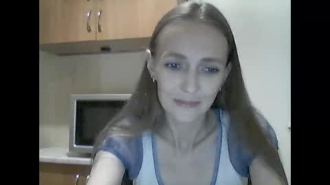 Snapshot of youur_light chatting on 11-11-25, 07:14 Youur light online show from 11-11-25, 07:14