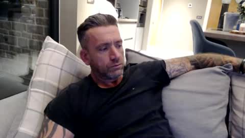 Snapshot of youwantus69 chatting on 01-09-25, 05:44 You want us 69 online show from 01-09-25, 05:44