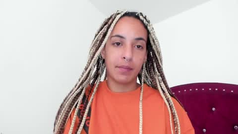 Snapshot of youwishtobeme chatting on 12-30-24, 06:05 elizabeth ju online show from 12-30-24, 06:05