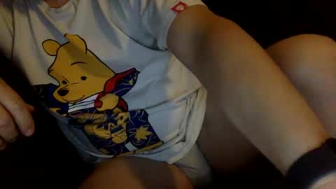 Snapshot of yque2 chatting on 01-12-25, 08:04 yque online show from 01-12-25, 08:04