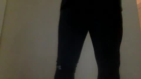 Snapshot of yque2 chatting on 01-17-25, 10:23 yque online show from 01-17-25, 10:23