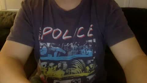 Snapshot of yque2 chatting on 02-18-25, 01:21 yque online show from 02-18-25, 01:21