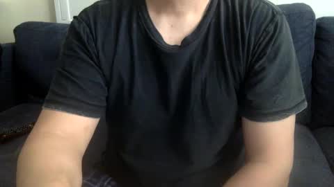 Snapshot of yque2 chatting on 02-22-25, 06:52 yque online show from 02-22-25, 06:52