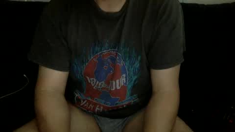 Snapshot of yque2 chatting on 10-05-25, 02:37 yque online show from 10-05-25, 02:37