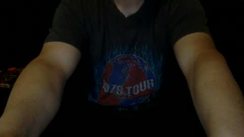 Snapshot of yque2 chatting on 11-16-25, 07:58 yque online show from 11-16-25, 07:58