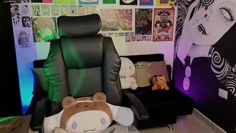 Snapshot of yuhwa chatting on 09-26-25, 11:09 rawr Anne Independent model online show from 09-26-25, 11:09