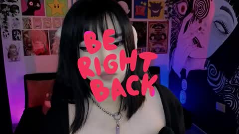 Snapshot of yuhwa chatting on 10-10-25, 09:25 rawr Anne Independent model online show from 10-10-25, 09:25