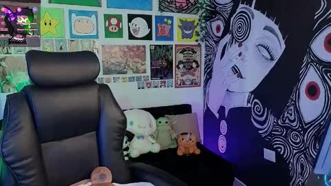 Snapshot of yuhwa chatting on 11-07-25, 06:41 rawr Anne Independent model online show from 11-07-25, 06:41