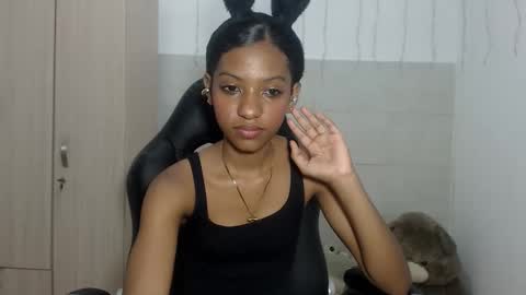 YUKARI online show from 10-30-25, 08:09