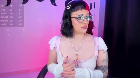   online show from 02-25-26, 05:39