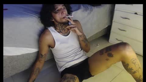 Snapshot of yuki_mil chatting on 11-08-25, 06:07 yuki_mil online show from 11-08-25, 06:07