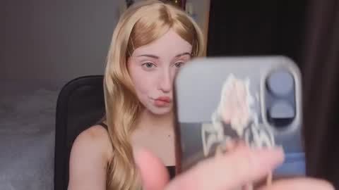 Misa online show from 10-10-25, 04:39