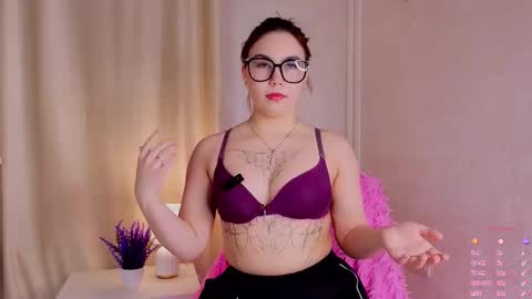 Amy Novak online show from 11-30-25, 11:14