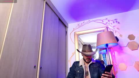 yulian 2811 online show from 02-28-25, 11:56