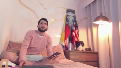 yulian 2811 online show from 01-11-26, 09:09