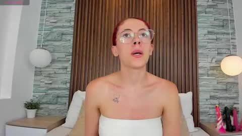 yulievans online show from 10-03-25, 01:30