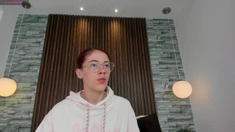 yulievans online show from 10-15-25, 01:33