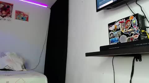 July Lovely online show from 02-05-26, 03:33