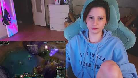 Kris online show from 02-13-25, 08:24