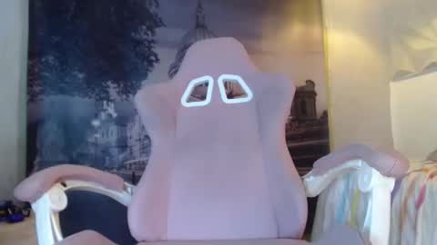 Snapshot of yumandsay chatting on 11-29-25, 03:59 Snowflake online show from 11-29-25, 03:59