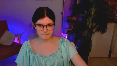 Yumi online show from 03-05-26, 02:24