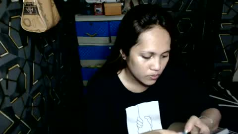 Snapshot of yumi_white chatting on 06-19-26, 06:29 yumi online show from 06-19-26, 06:29