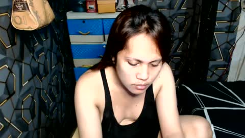 Snapshot of yumi_white chatting on 06-21-26, 04:31 yumi online show from 06-21-26, 04:31