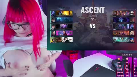 Yumi 3 online show from 12-16-24, 03:00