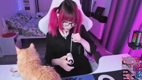 Yumi 3 online show from 05-16-26, 04:39