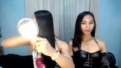 Snapshot of yumiexx chatting on 06-24-26, 01:37 CALL ME YUMLEXX online show from 06-24-26, 01:37