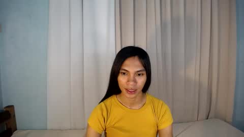 Snapshot of yumiexx chatting on 06-30-26, 09:32 CALL ME YUMLEXX online show from 06-30-26, 09:32