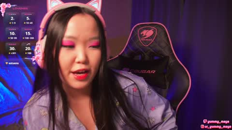 Snapshot of yummy_maya chatting on 12-06-24, 11:00 Chimi online show from 12-06-24, 11:00