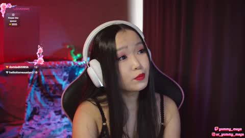 Snapshot of yummy_maya chatting on 02-21-25, 09:13 Chimi online show from 02-21-25, 09:13