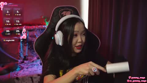 Snapshot of yummy_maya chatting on 02-22-25, 07:56 Chimi online show from 02-22-25, 07:56