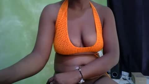 YUMMY online show from 01-11-26, 04:28