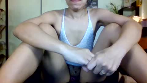 Snapshot of yummylheng chatting on 01-15-25, 07:05 yummylheng online show from 01-15-25, 07:05