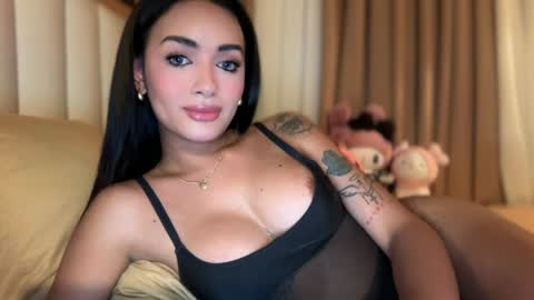 Goddes Renalyn online show from 04-07-26, 09:15