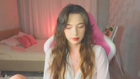 Yuna online show from 09-16-25, 12:22