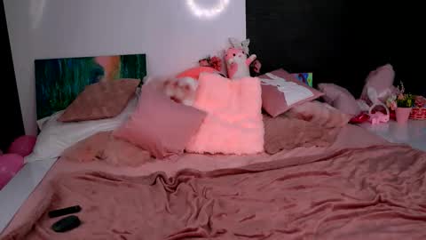 YunaHaruno online show from 03-11-26, 04:18