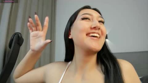 Yuna online show from 11-07-25, 07:14