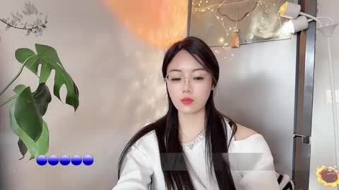 YunEr online show from 02-26-25, 06:26
