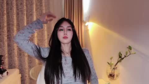 YunEr online show from 07-26-26, 03:08
