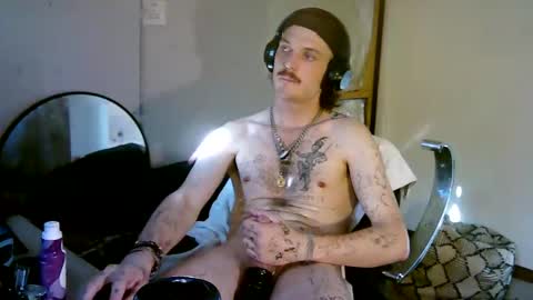 YUNG kye online show from 11-18-25, 11:15