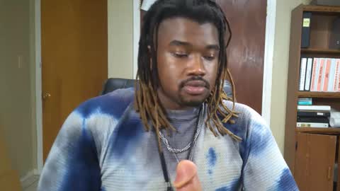 Octavian online show from 11-22-25, 05:17