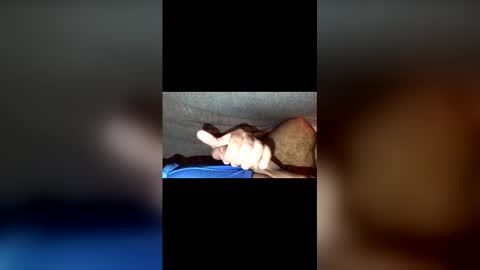 Snapshot of yungdaggerdixk4 chatting on 12-20-25, 12:18 Yungdaggerdixk4 online show from 12-20-25, 12:18