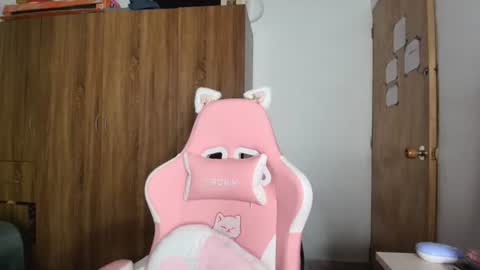 Snapshot of yungelitamor_ chatting on 07-12-26, 04:47 ELITA online show from 07-12-26, 04:47