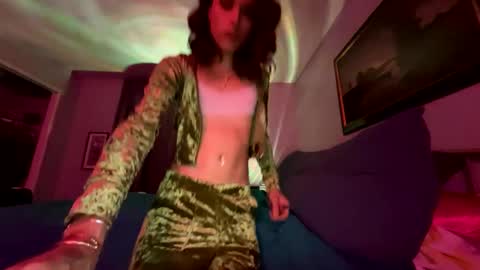 BbyTSSLut online show from 09-12-25, 11:21