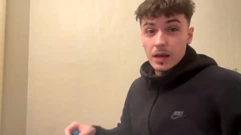 yungstudbev online show from 12-15-24, 08:47